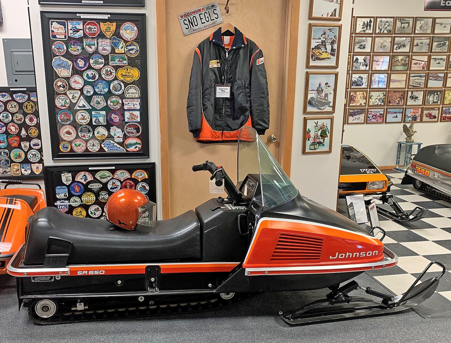 1976 Johnson SR 650 World Snowmobile Headquarters